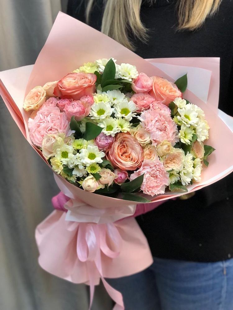 Букет цветов из: Гвоздики, Розы и Хризантемы в Кабанске