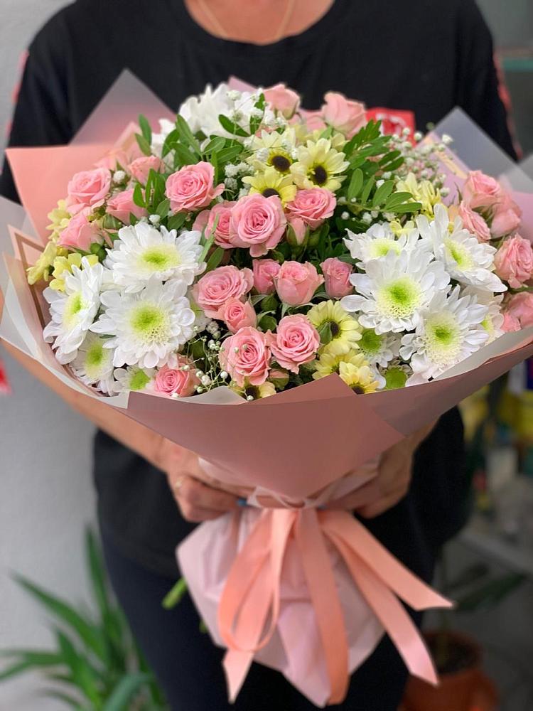 Букет цветов из: Розы и Хризантемы в Кабанске
