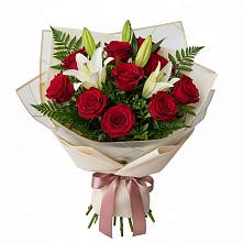 Букет цветов из:  Лилии и Розы в Кабанске