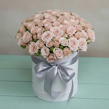 Цветочная композиция из Розы в шляпной коробке в Кабанске