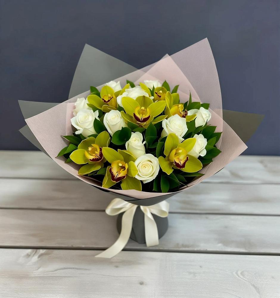 Букет цветов из: Орхидеи и Розы в Кабанске