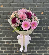 Букет цветов из:  Герберы и Хризантемы #REPLACE_PRED# Кабанске
