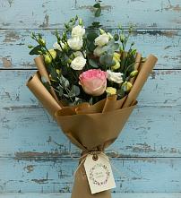 Букет цветов из:  Розы и Лизиантусы #REPLACE_PRED# Кабанске