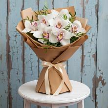 Букет цветов из:  Орхидеи и Розы #REPLACE_PRED# Кабанске