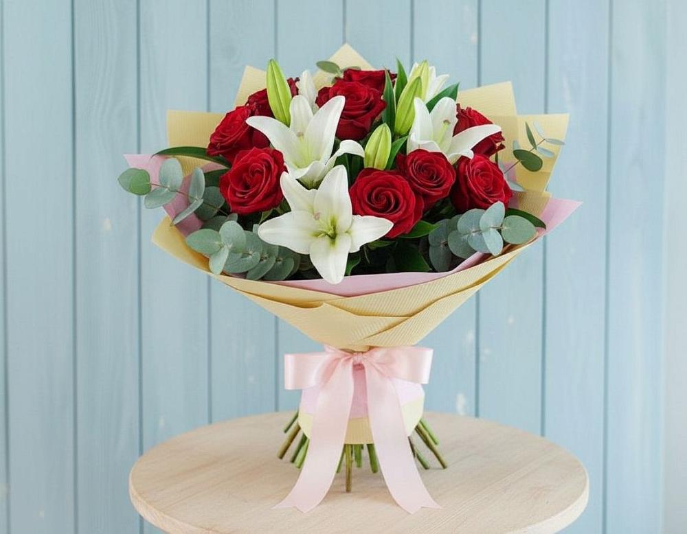 Букет цветов из: Лилии и Розы в Кабанске